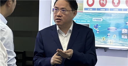 重庆市奉节县委书记张果一行莅临澳门新葡萄新京威尼斯987集团考察指导