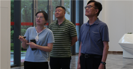 中国工程院院士范维澄一行莅临澳门新葡萄新京威尼斯987集团考察指导